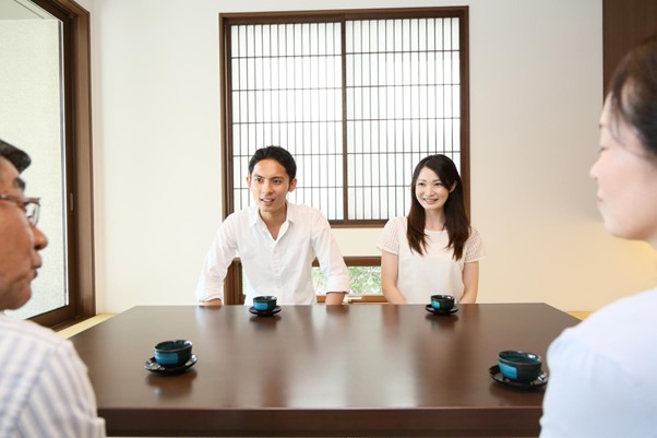 プロポーズから親への挨拶までの期間にすべきこと